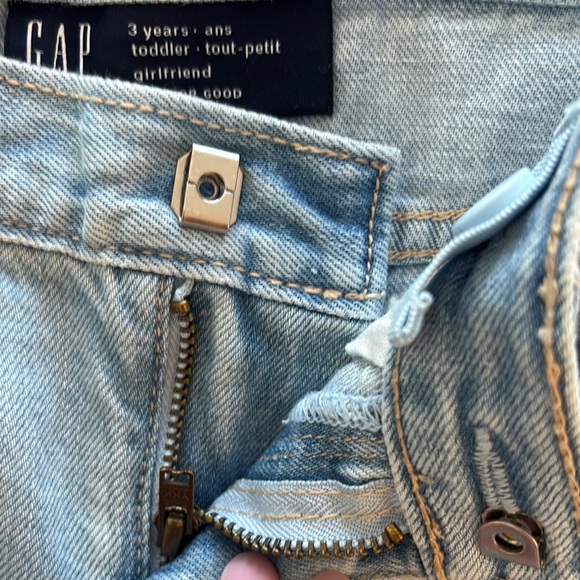 GAP Kids Light Blue Distressed Jeans - Picture 4 of 4